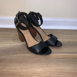 Merona Heels Size 9.5